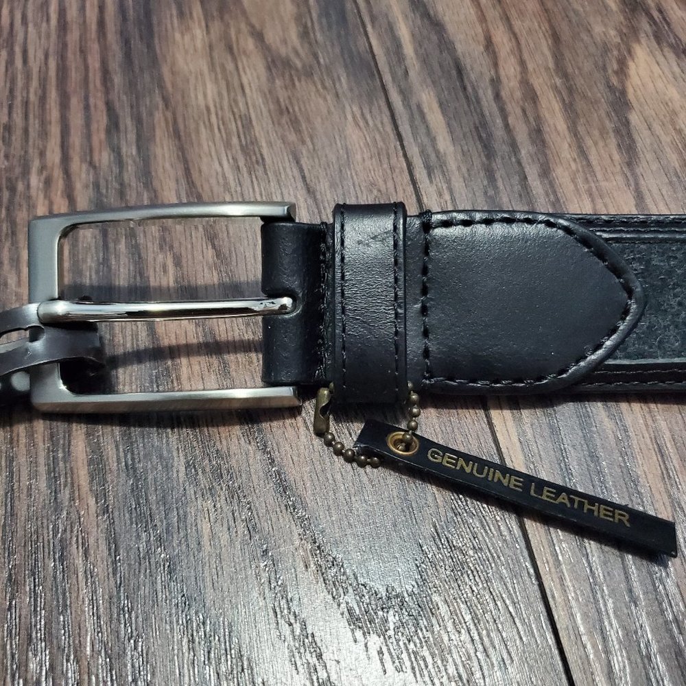 NWT Men's Genuine Leather Belt